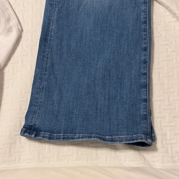 American Eagle Outfitters Blue Boot Cut Jeans - Picture 2 of 6